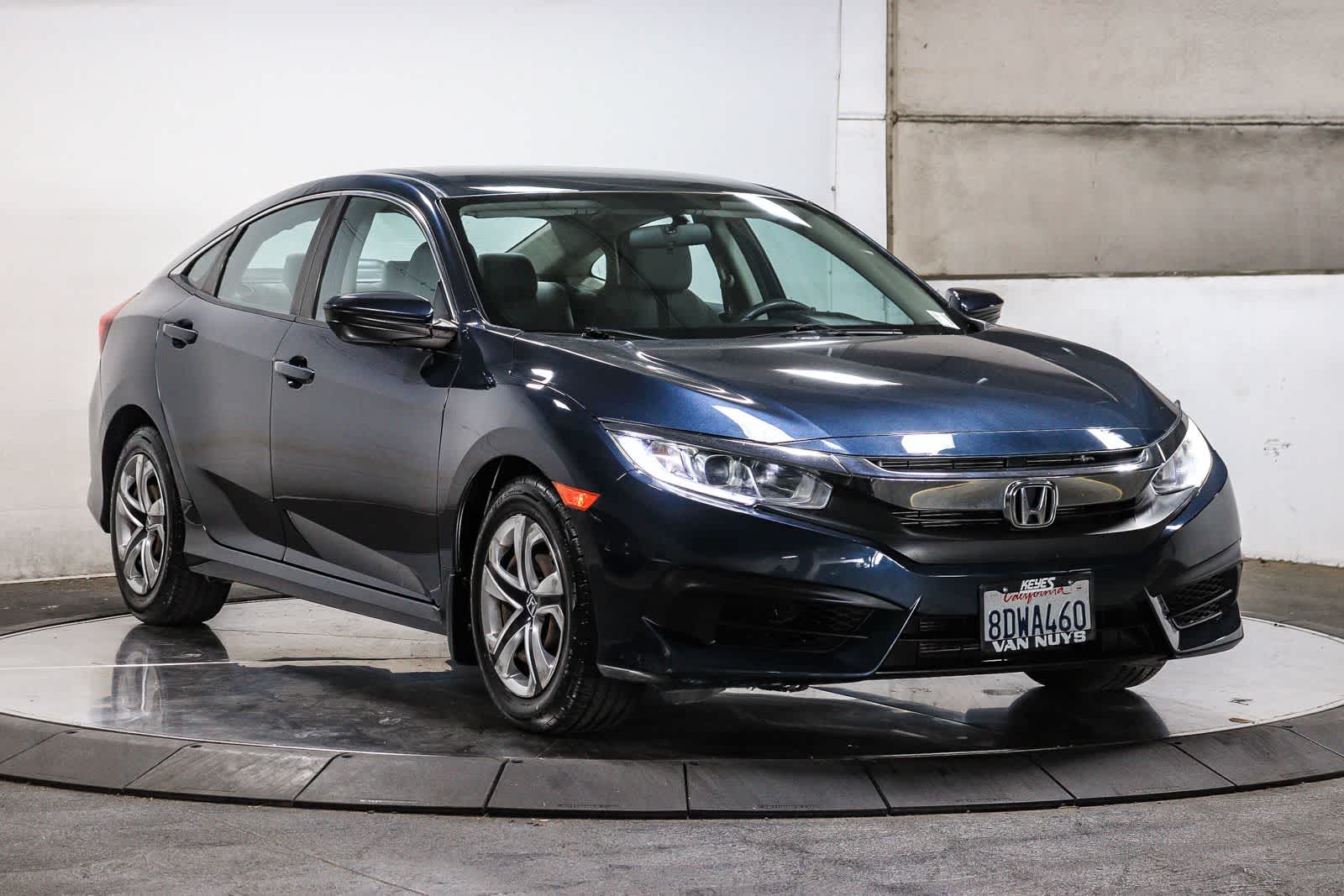 Honda Civic Sedán LX 2017