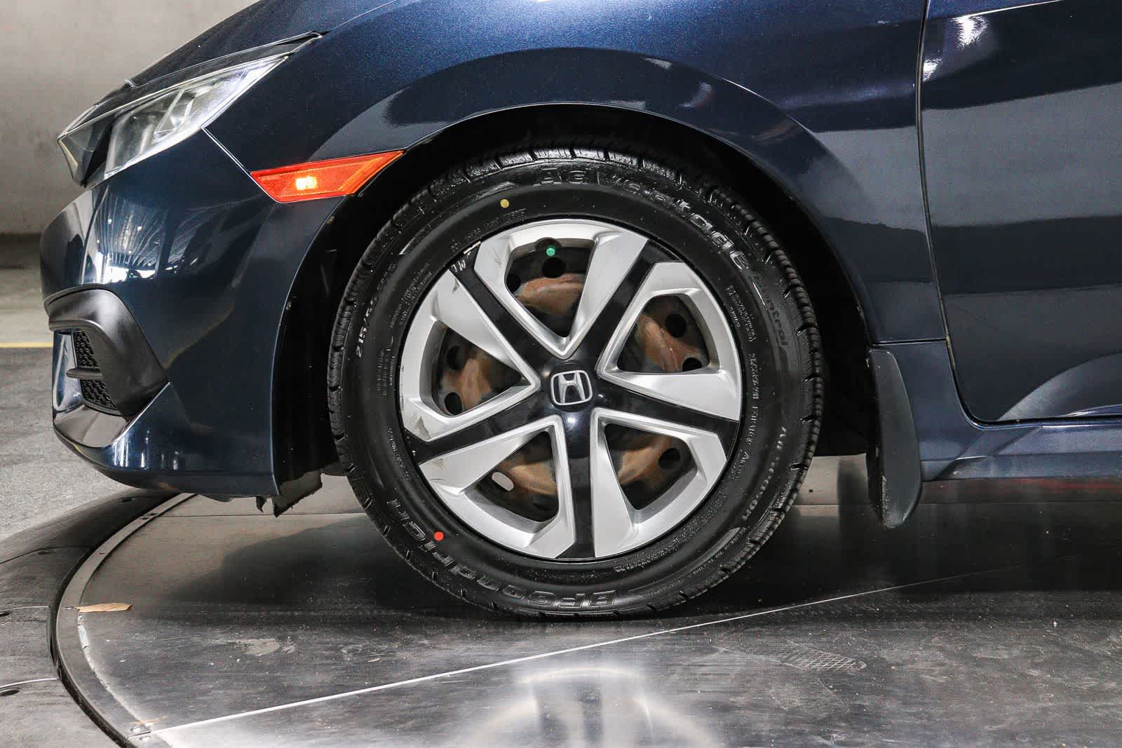 Honda Civic Sedán LX 2017