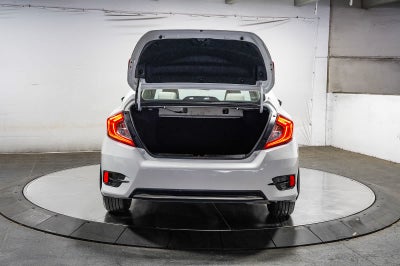 Honda Civic Sedán LX 2020