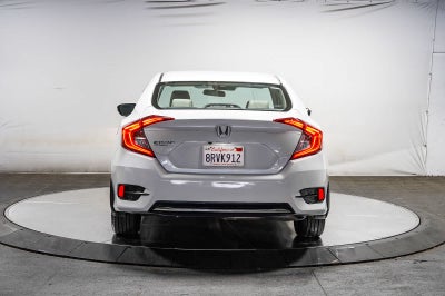 Honda Civic Sedán LX 2020
