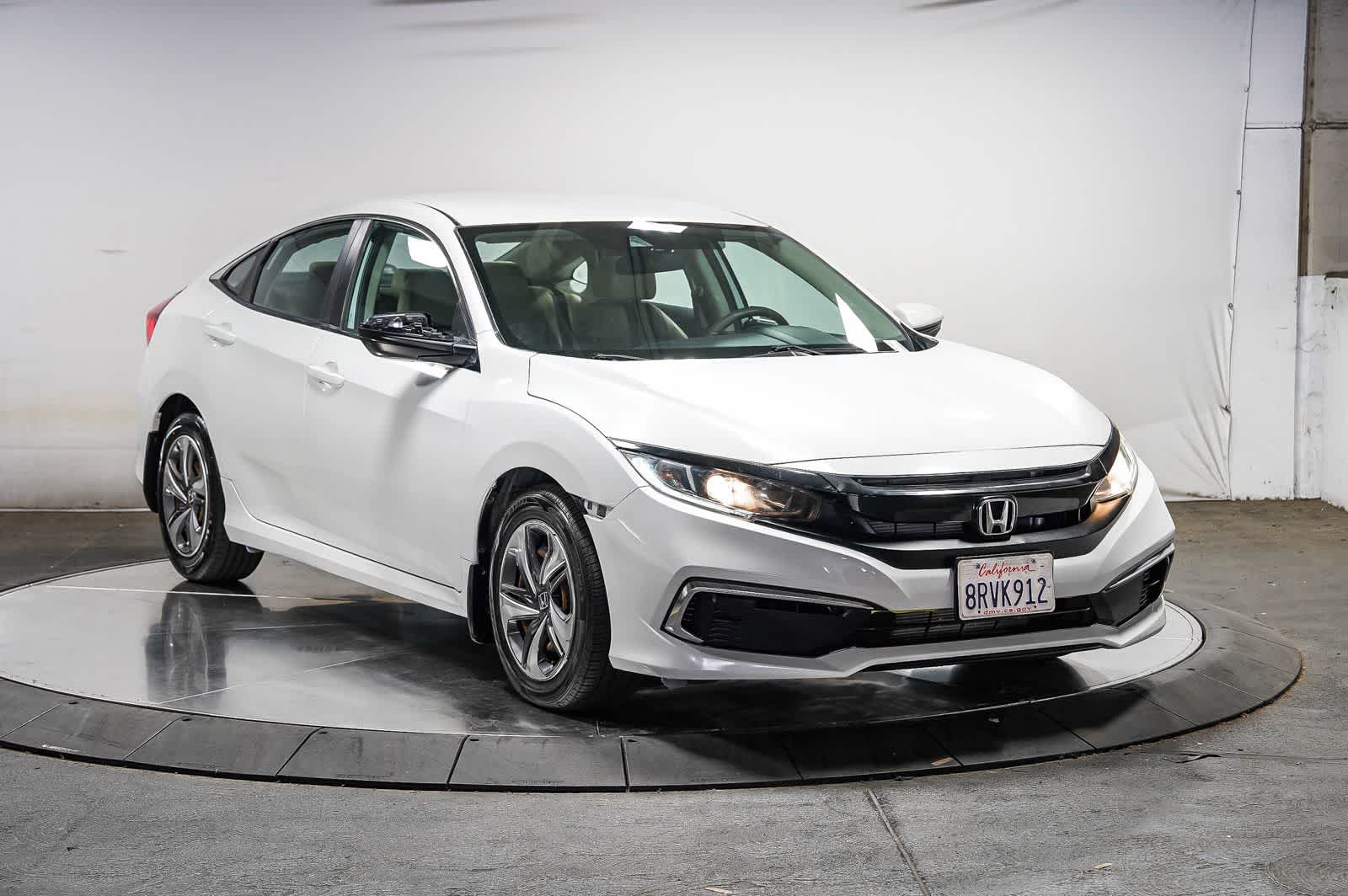 Honda Civic Sedán LX 2020