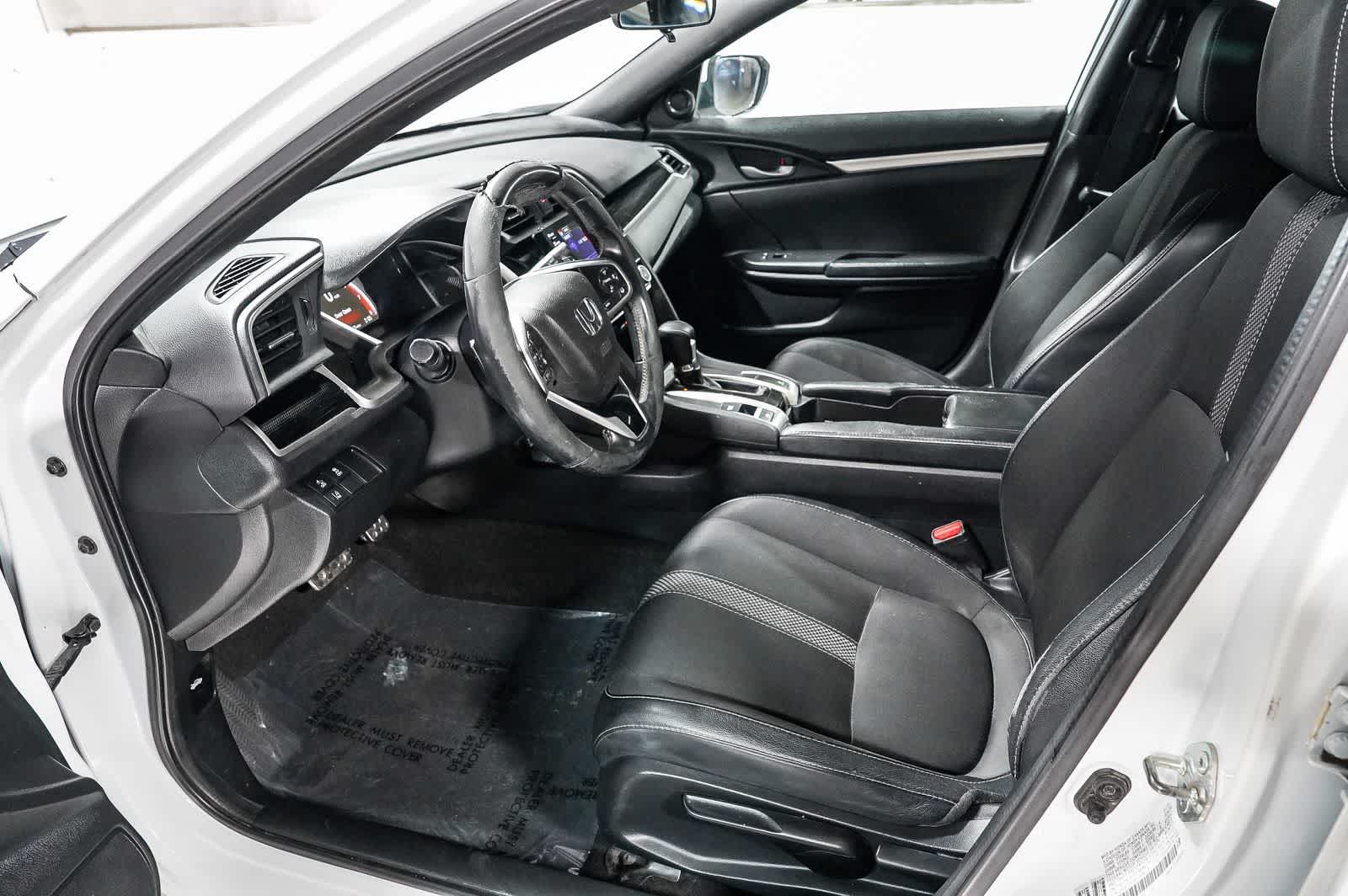 Honda Civic Sedán Sport 2020