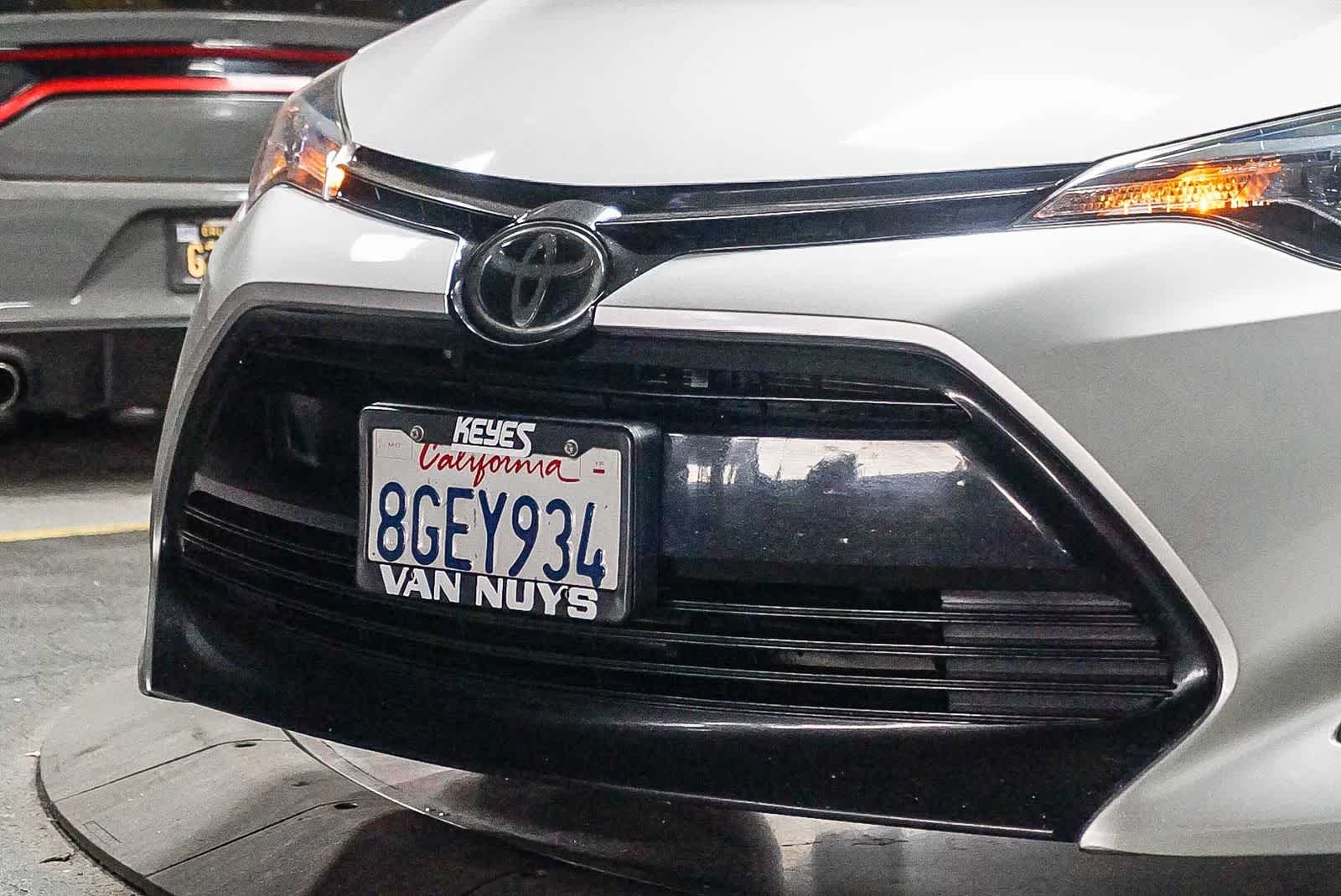 Toyota Corolla L 2018