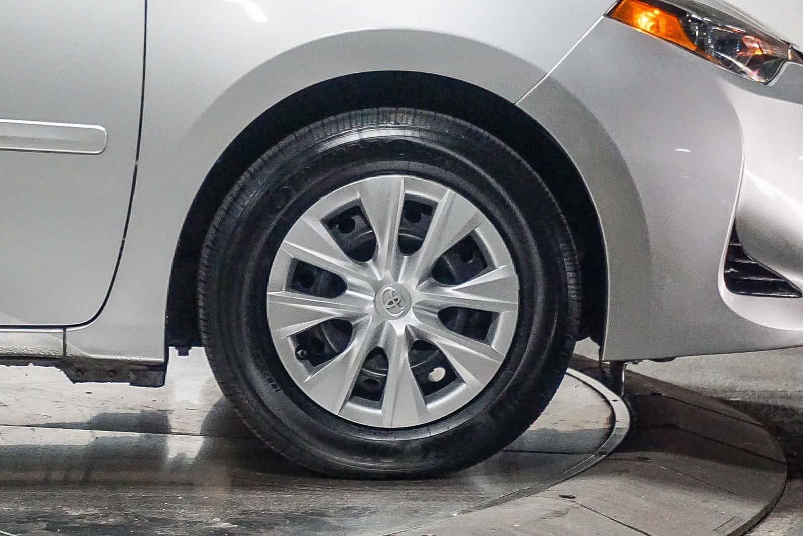 Toyota Corolla L 2018