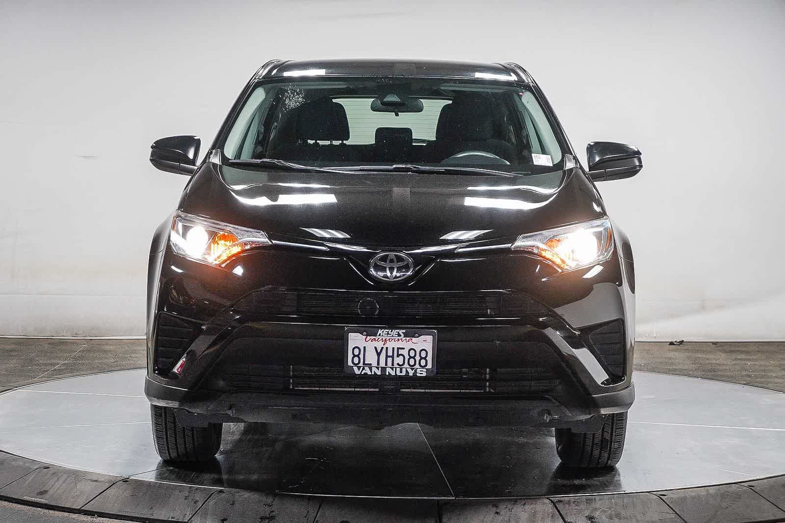 Toyota RAV4 LE 2018