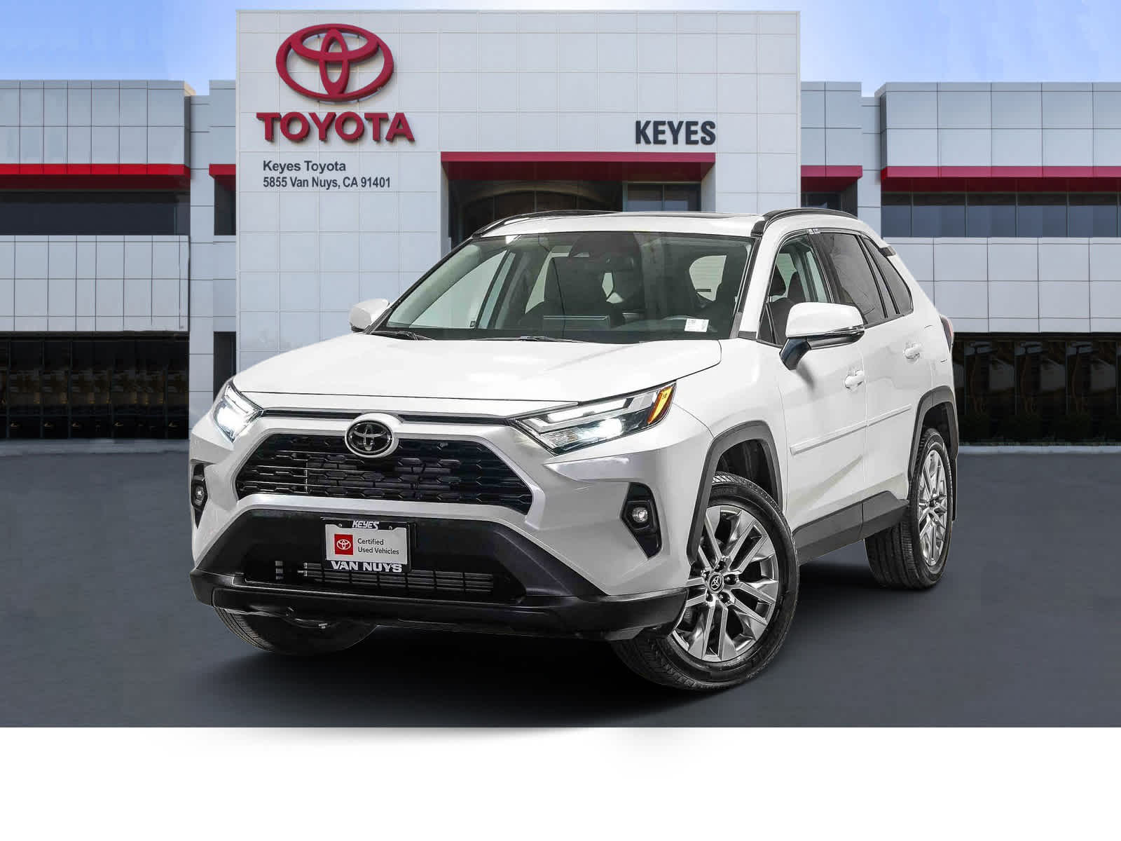 Toyota RAV4 XLE Premium 2024