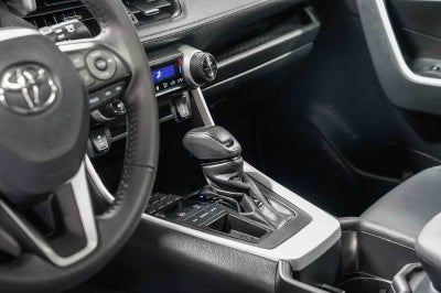 Toyota RAV4 XLE Premium 2024