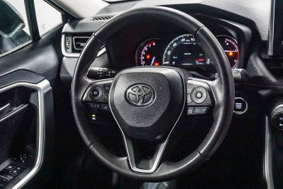 Toyota RAV4 XLE Premium 2024