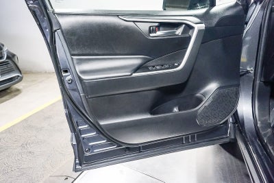 Toyota RAV4 XLE Premium 2024