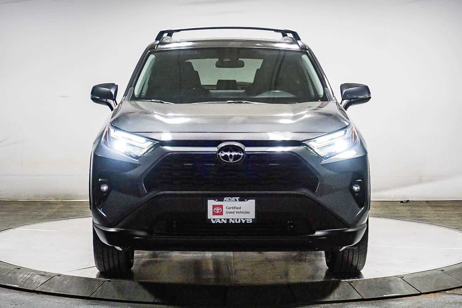 Toyota RAV4 XLE Premium 2024