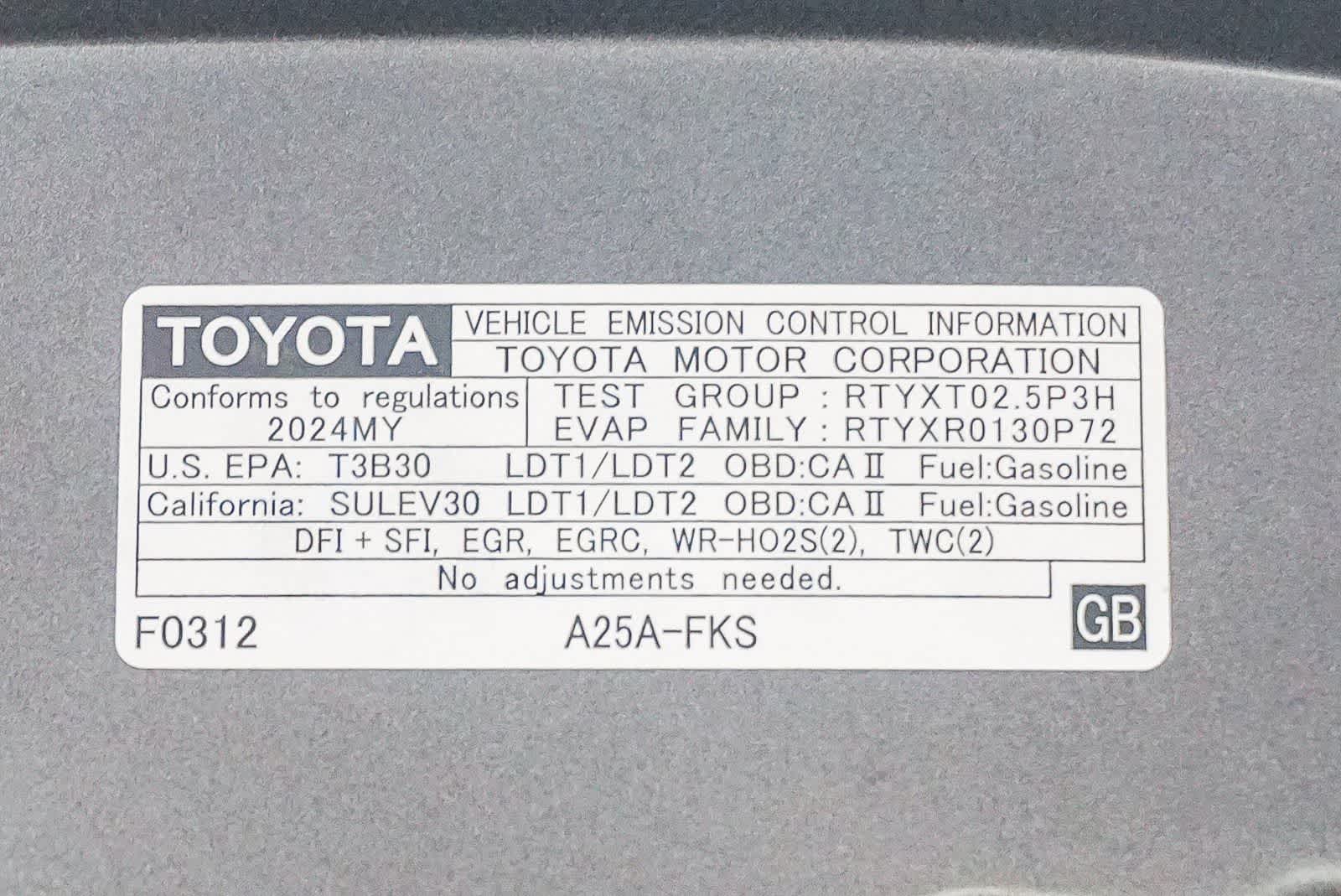 Toyota RAV4 XLE Premium 2024