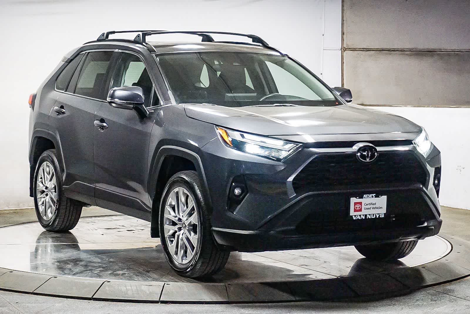 Toyota RAV4 XLE Premium 2024