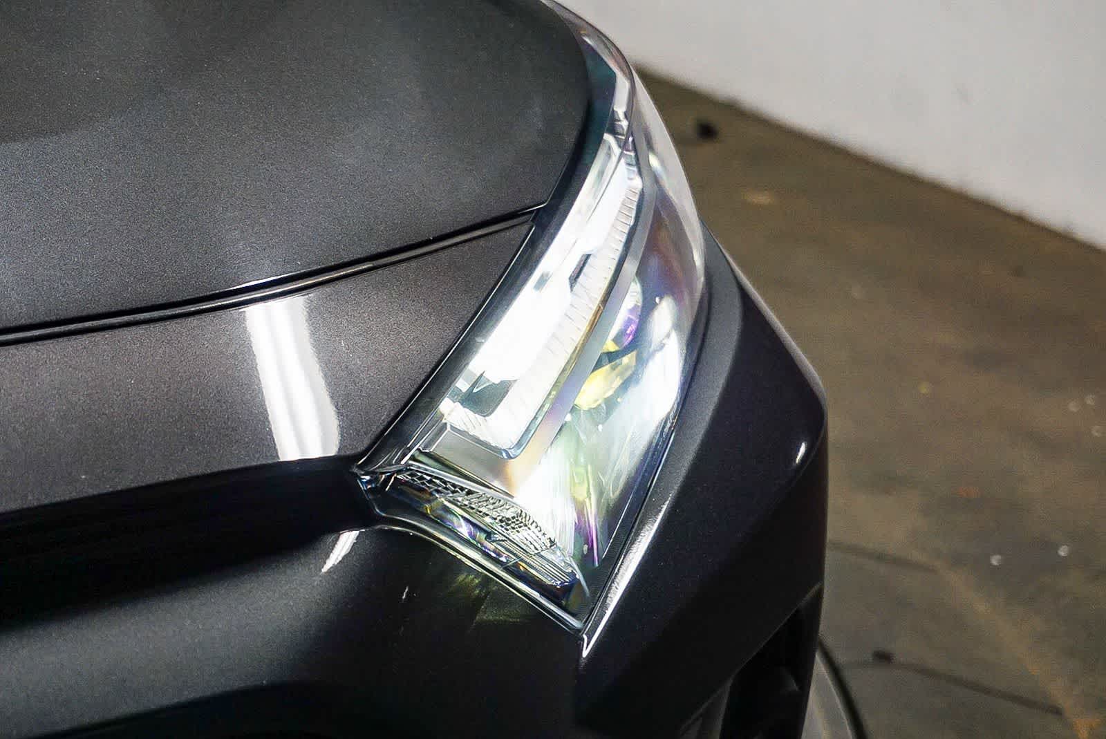 Toyota RAV4 XLE Premium 2024