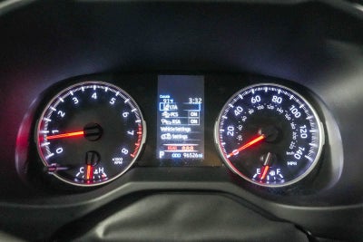 Toyota RAV4 LE 2021