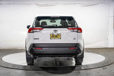 Toyota RAV4 LE 2022