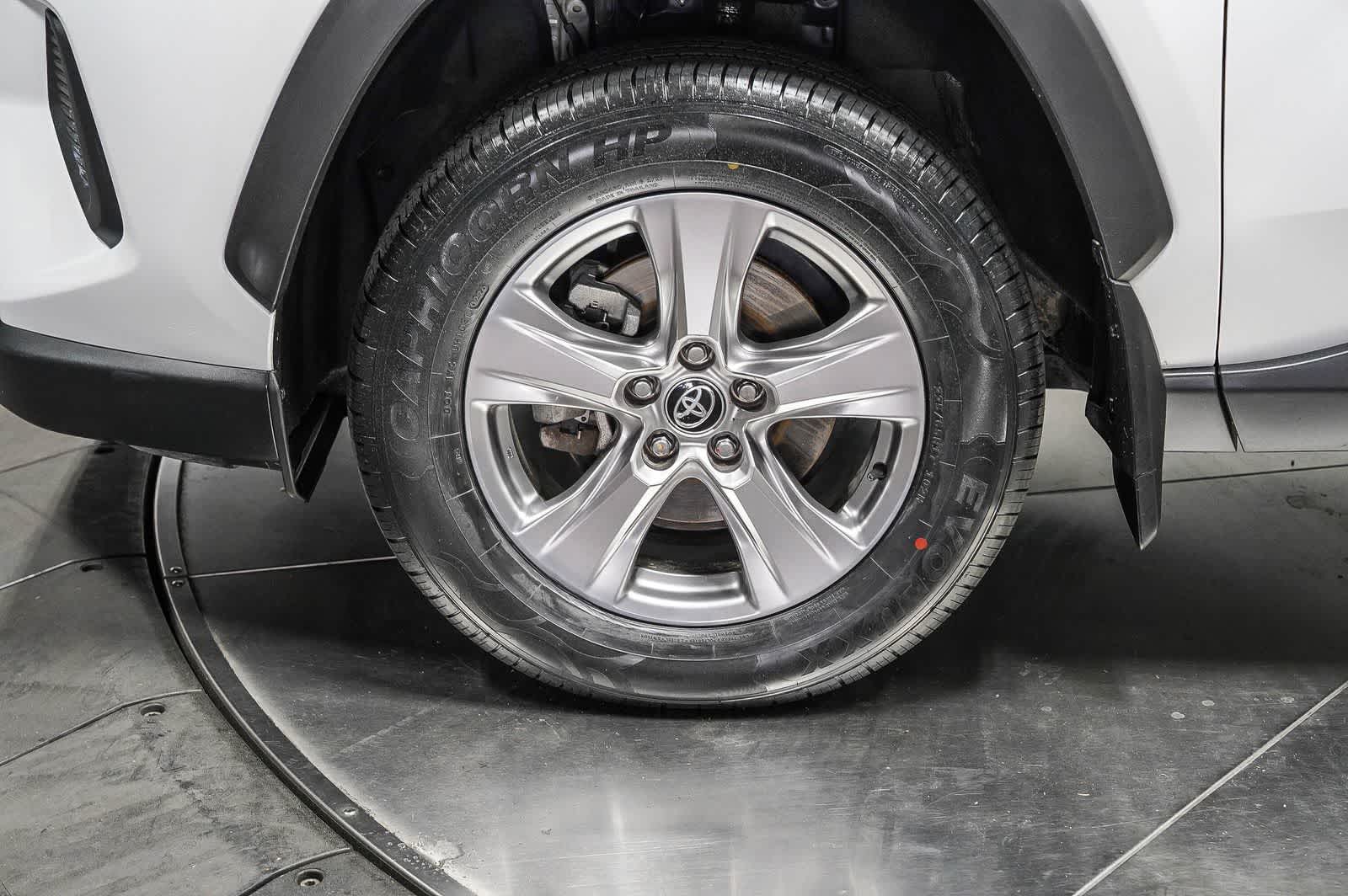 Toyota RAV4 XLE 2023