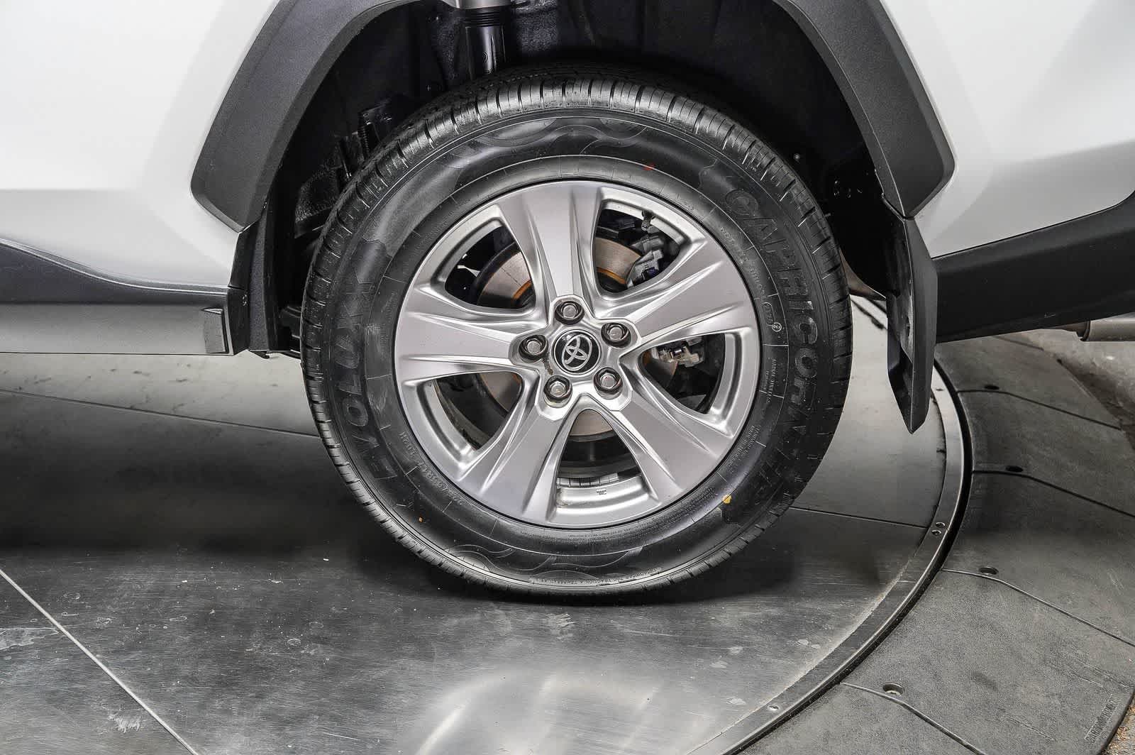 Toyota RAV4 XLE 2023