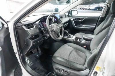 Toyota RAV4 XLE 2023