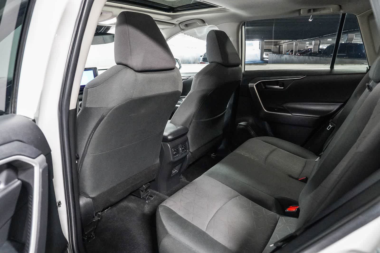 Toyota RAV4 XLE 2023