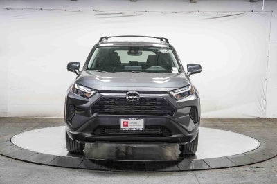 Toyota RAV4 XLE 2024