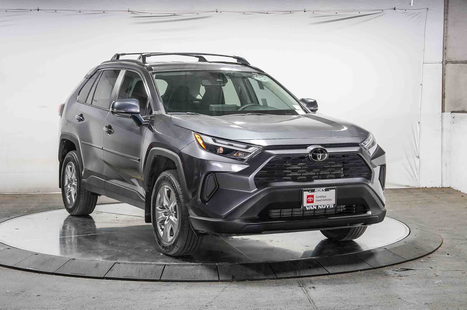 Toyota RAV4 XLE 2024