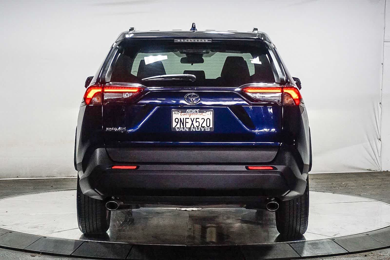 Toyota RAV4 XLE 2024