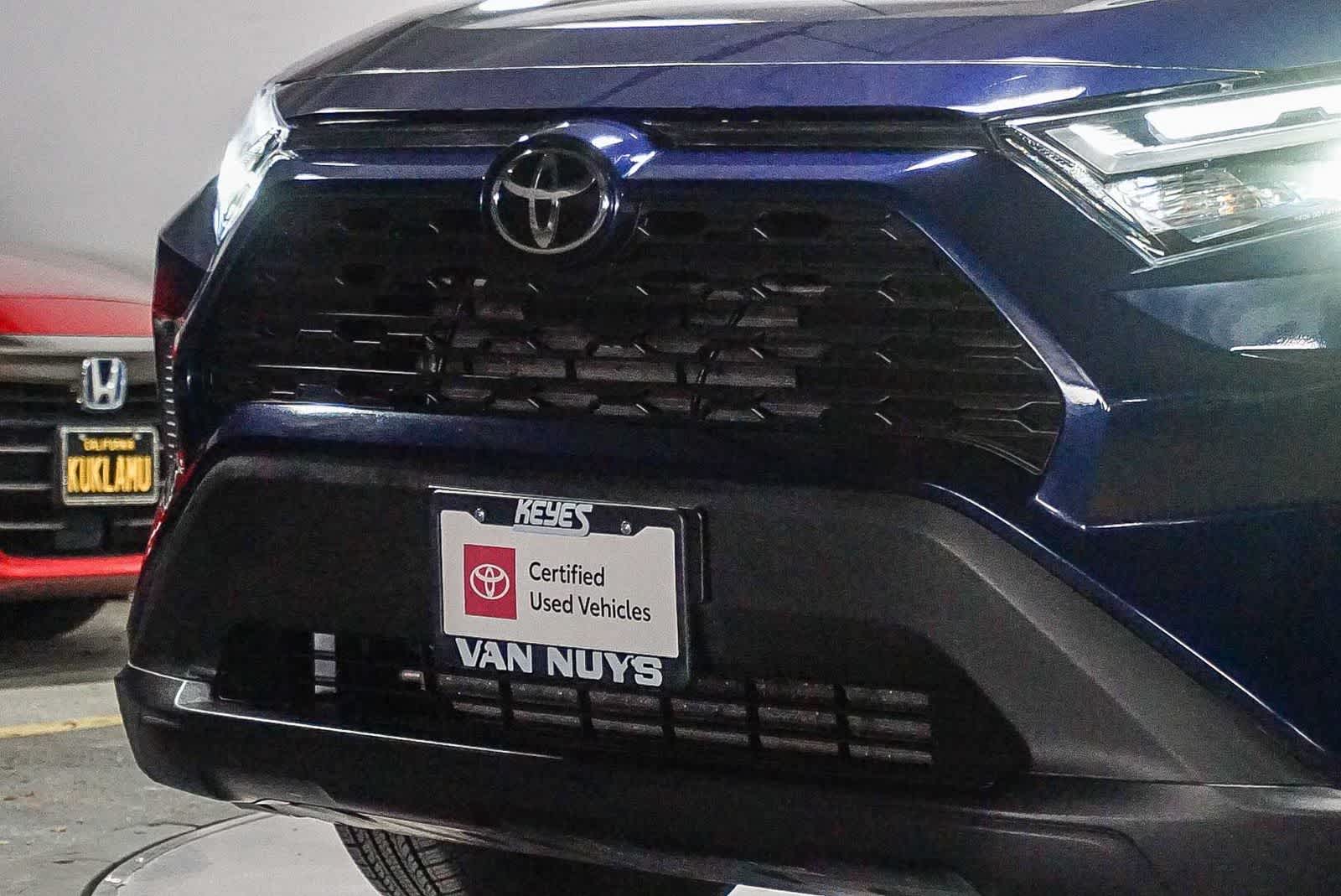 Toyota RAV4 XLE 2024