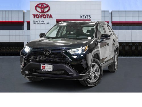 Toyota RAV4 XLE 2024