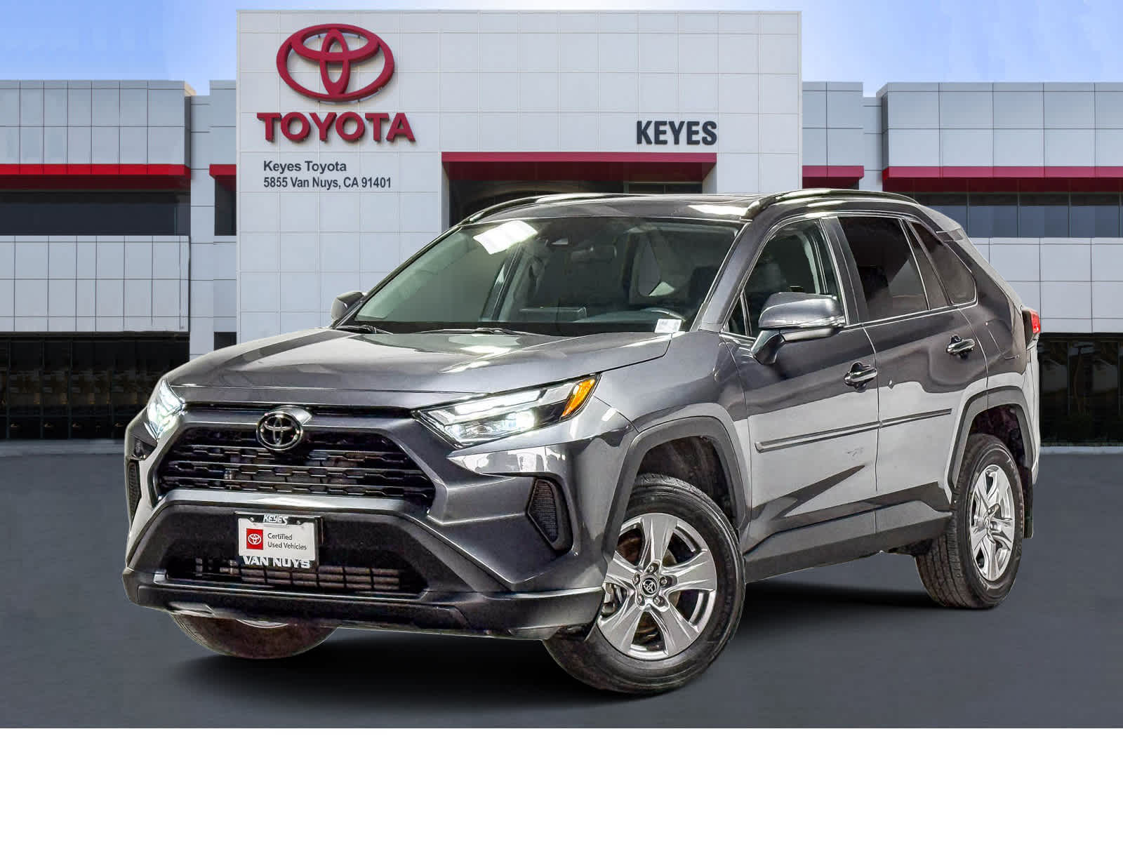 2025 Toyota RAV4 XLE