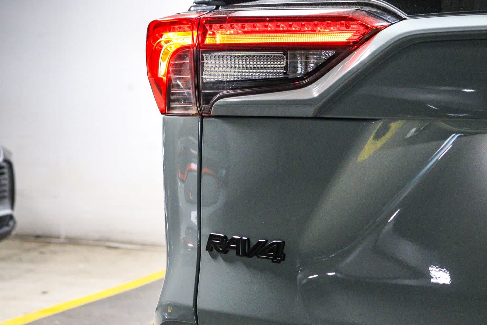 Toyota RAV4 XLE 2020