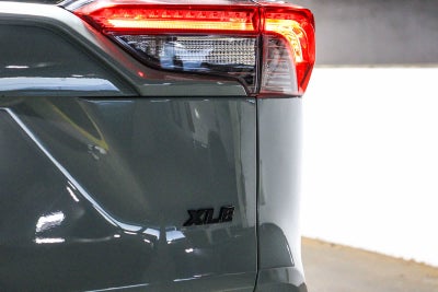 Toyota RAV4 XLE 2020