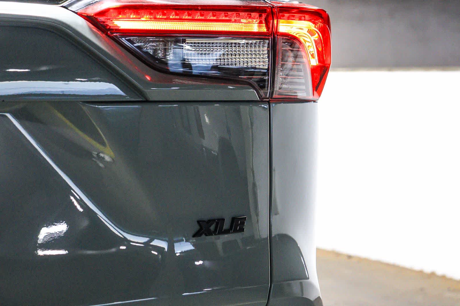 Toyota RAV4 XLE 2020