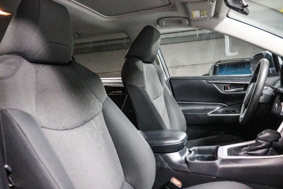 Toyota RAV4 XLE 2020