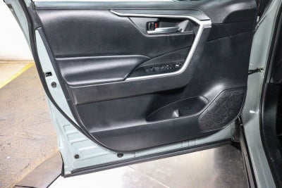 Toyota RAV4 XLE 2020