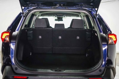 Toyota RAV4 XLE 2024
