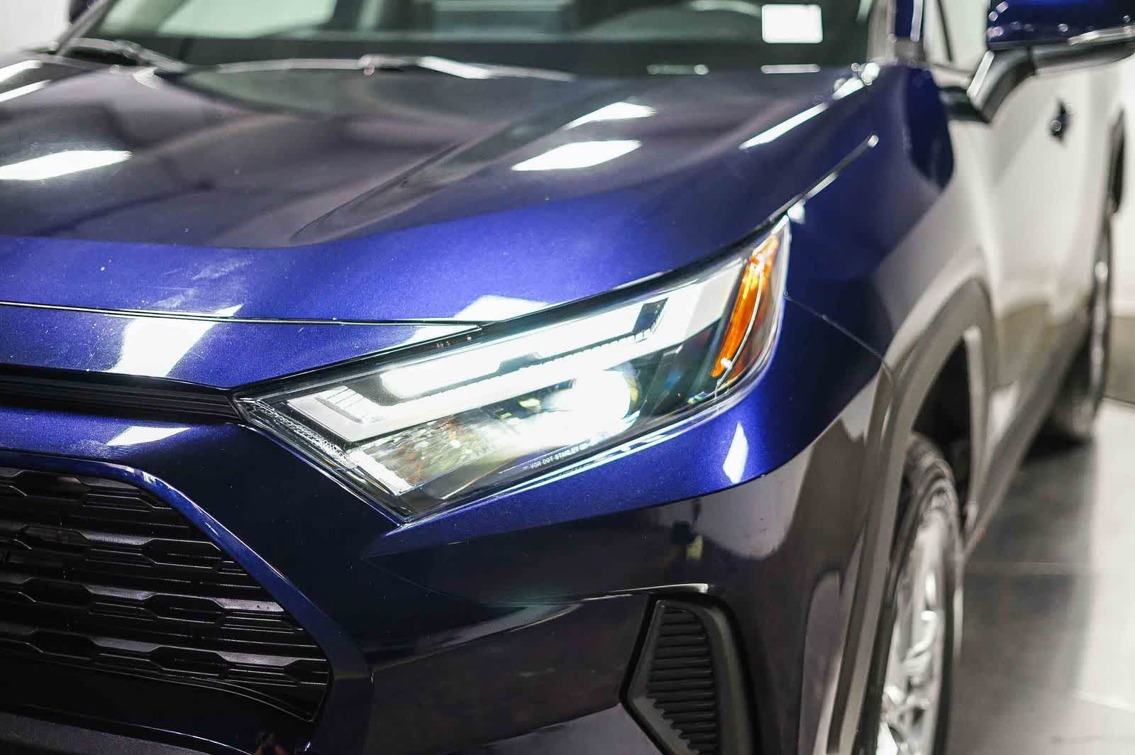 Toyota RAV4 XLE 2024