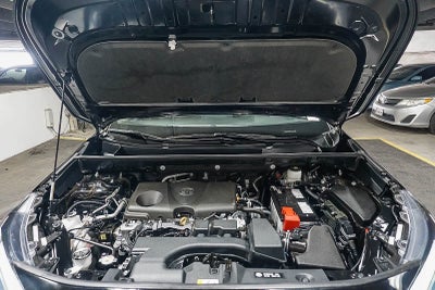 Toyota RAV4 XLE 2024