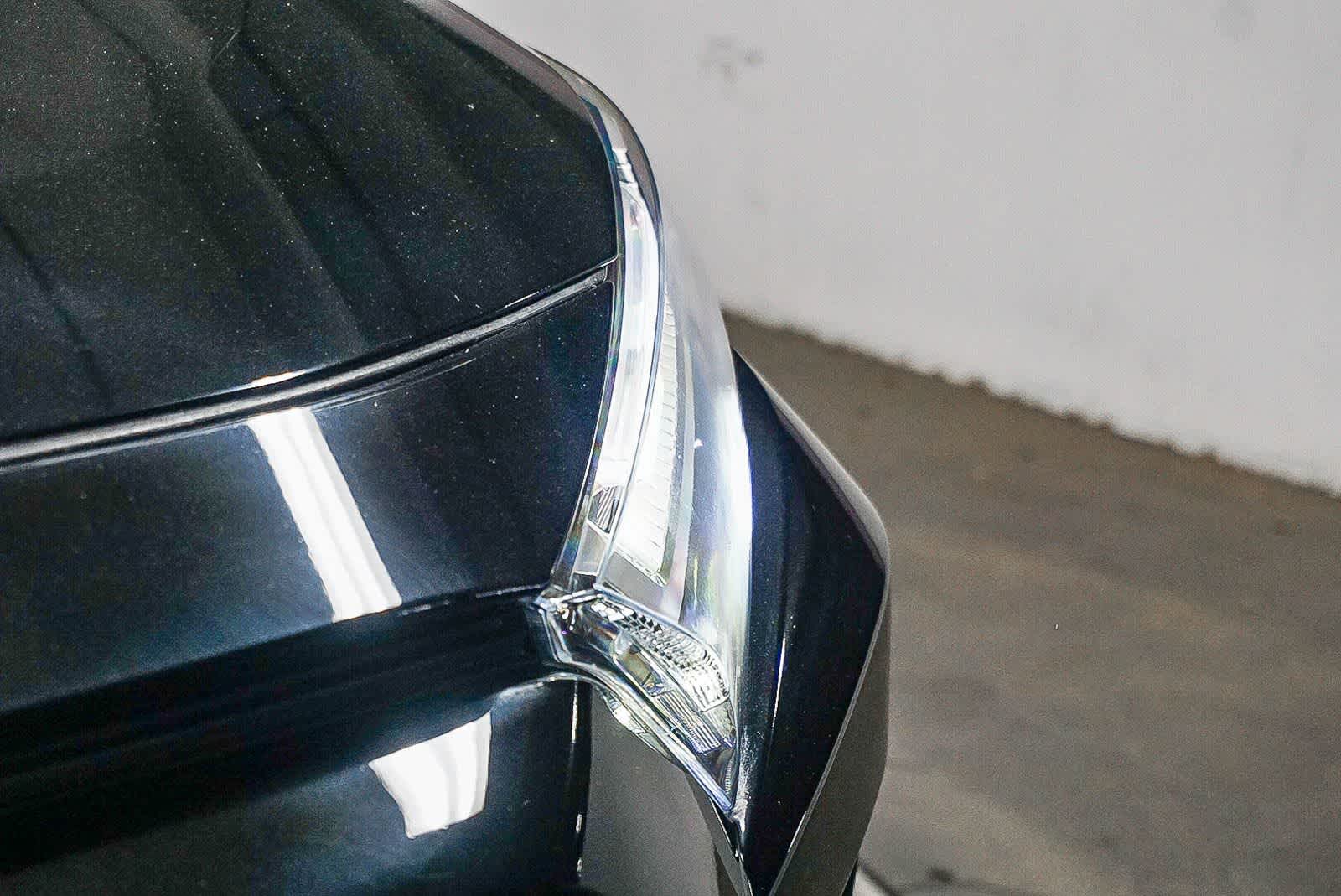 Toyota RAV4 XLE 2024