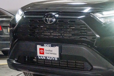 Toyota RAV4 XLE 2024