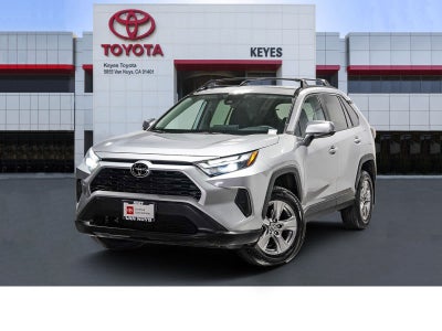 Toyota RAV4 XLE 2023
