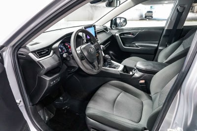Toyota RAV4 XLE 2023