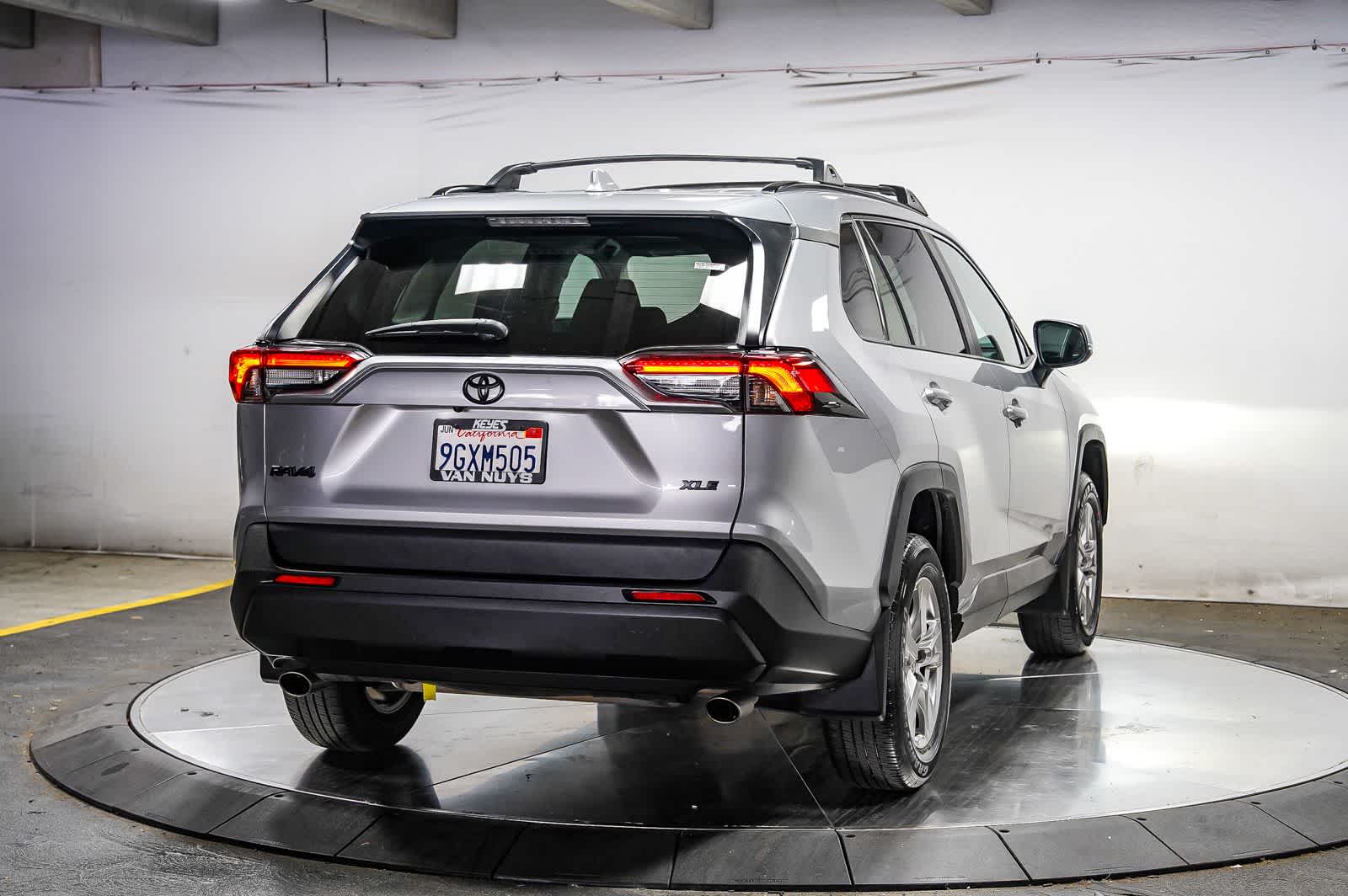 Toyota RAV4 XLE 2023