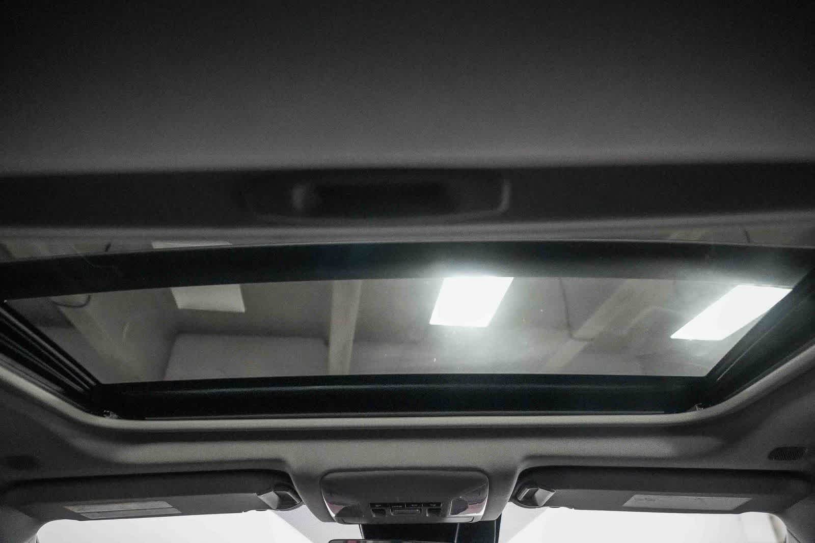 Toyota RAV4 XLE 2023