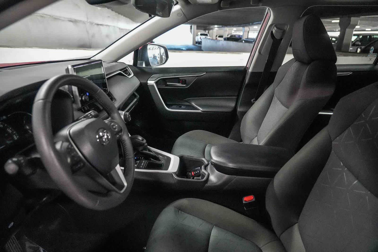 Toyota RAV4 XLE 2023
