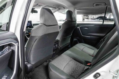Toyota RAV4 XLE 2024