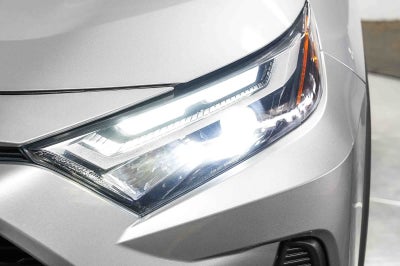 Toyota RAV4 XLE 2024