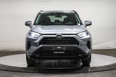 Toyota RAV4 XLE 2024