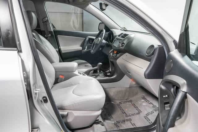 Toyota RAV4 Limited 2012