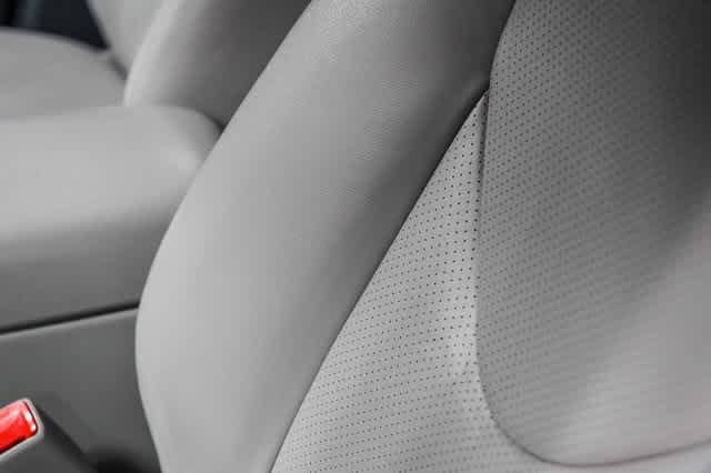 Toyota RAV4 Limited 2012