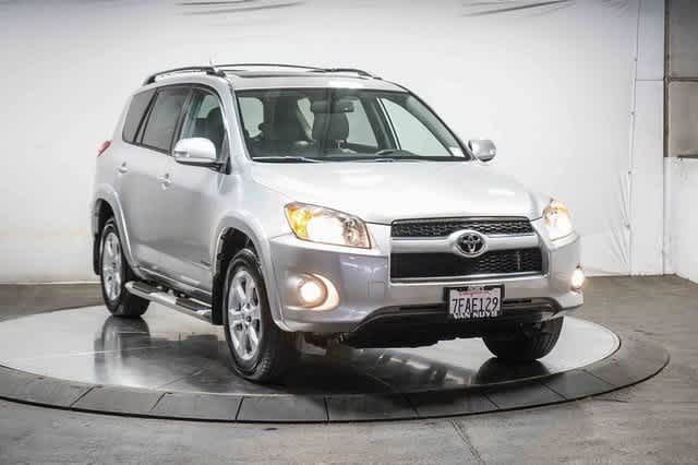 Toyota RAV4 Limited 2012